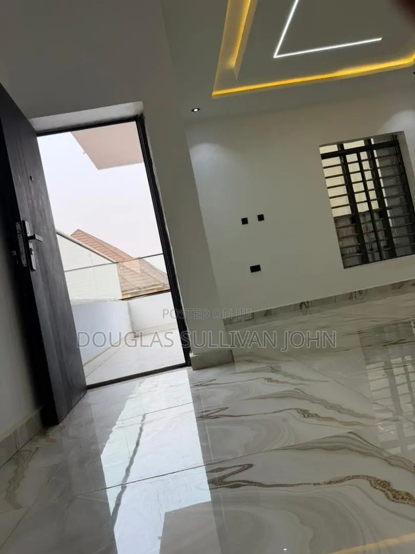 Furnished 5bdrm Duplex in New Enugu for sale