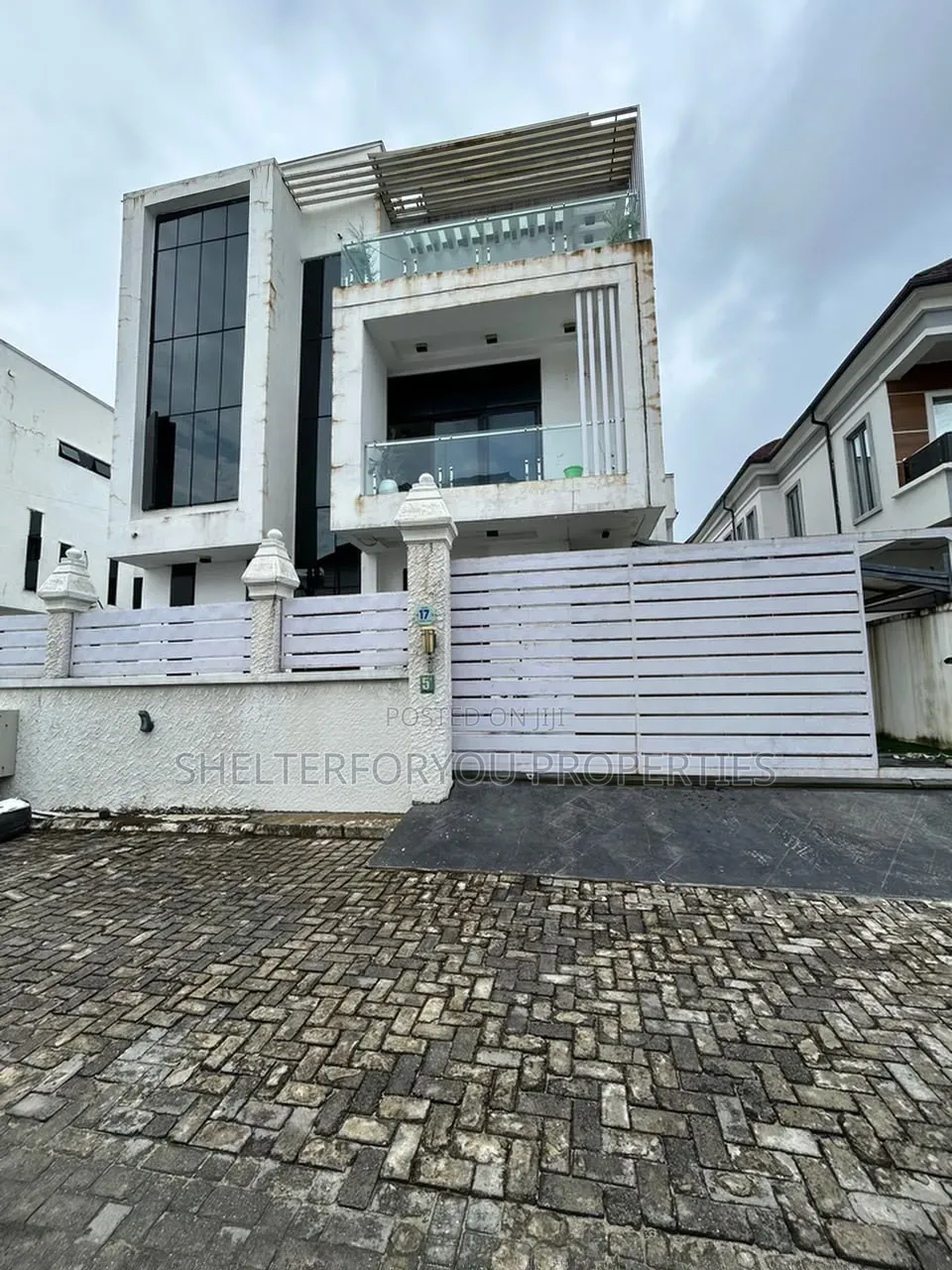 5bdrm Duplex in Orchid Lekki for rent