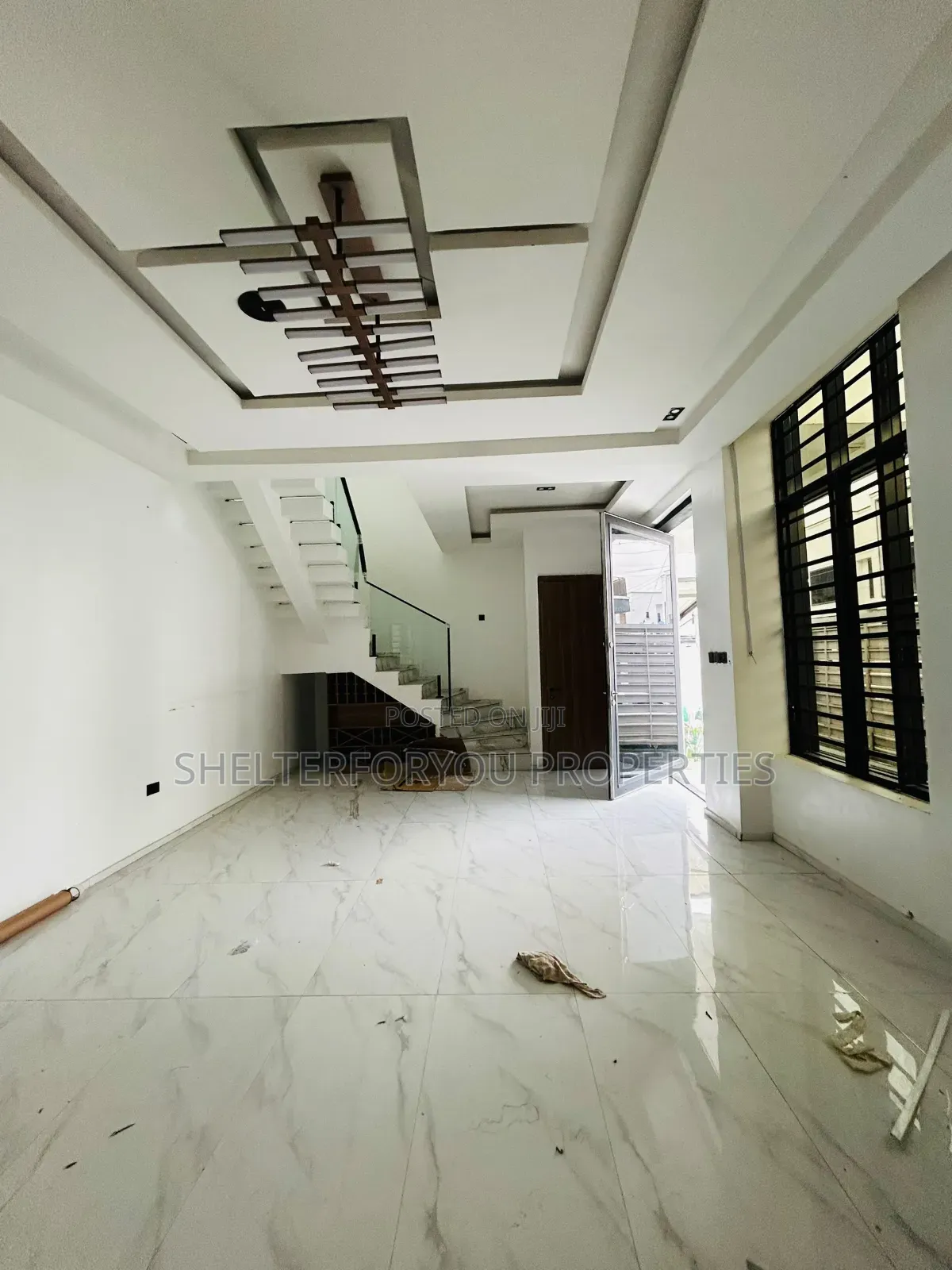 5bdrm Duplex in Orchid Lekki for rent