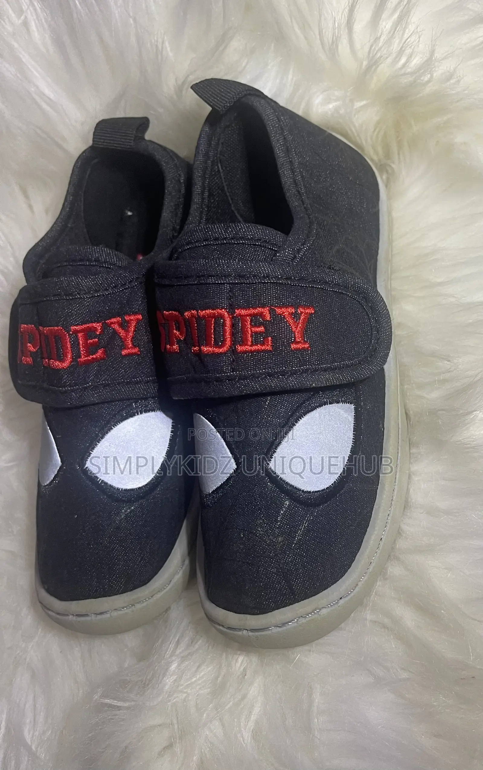 Spidey-Inspired Kids’ Sneakers