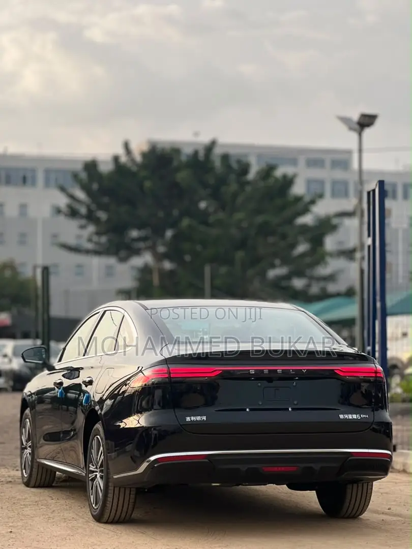 New Geely Galaxy L6 2025 Black