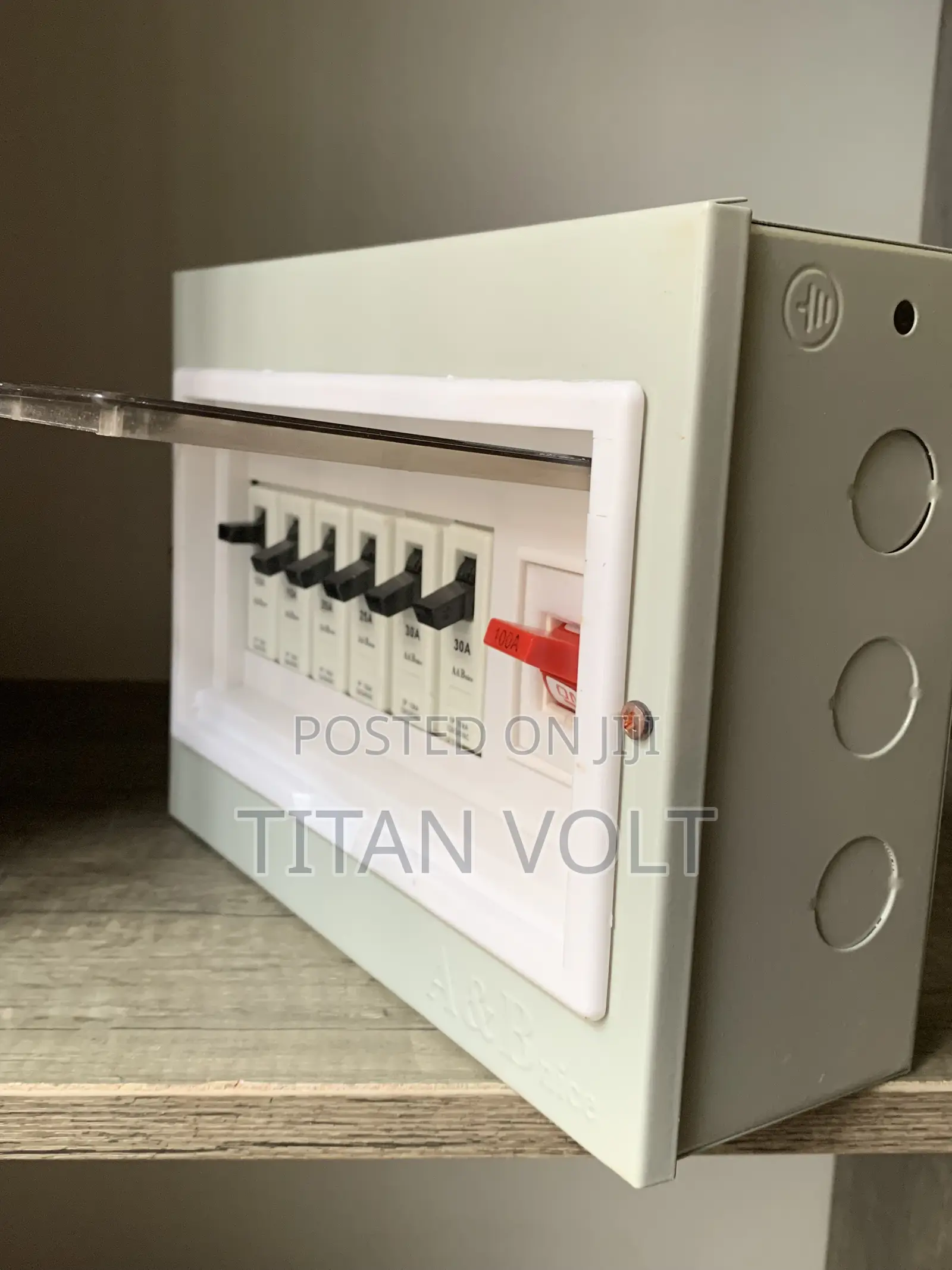 D6 Way / 6 Branch Single Distribution Board