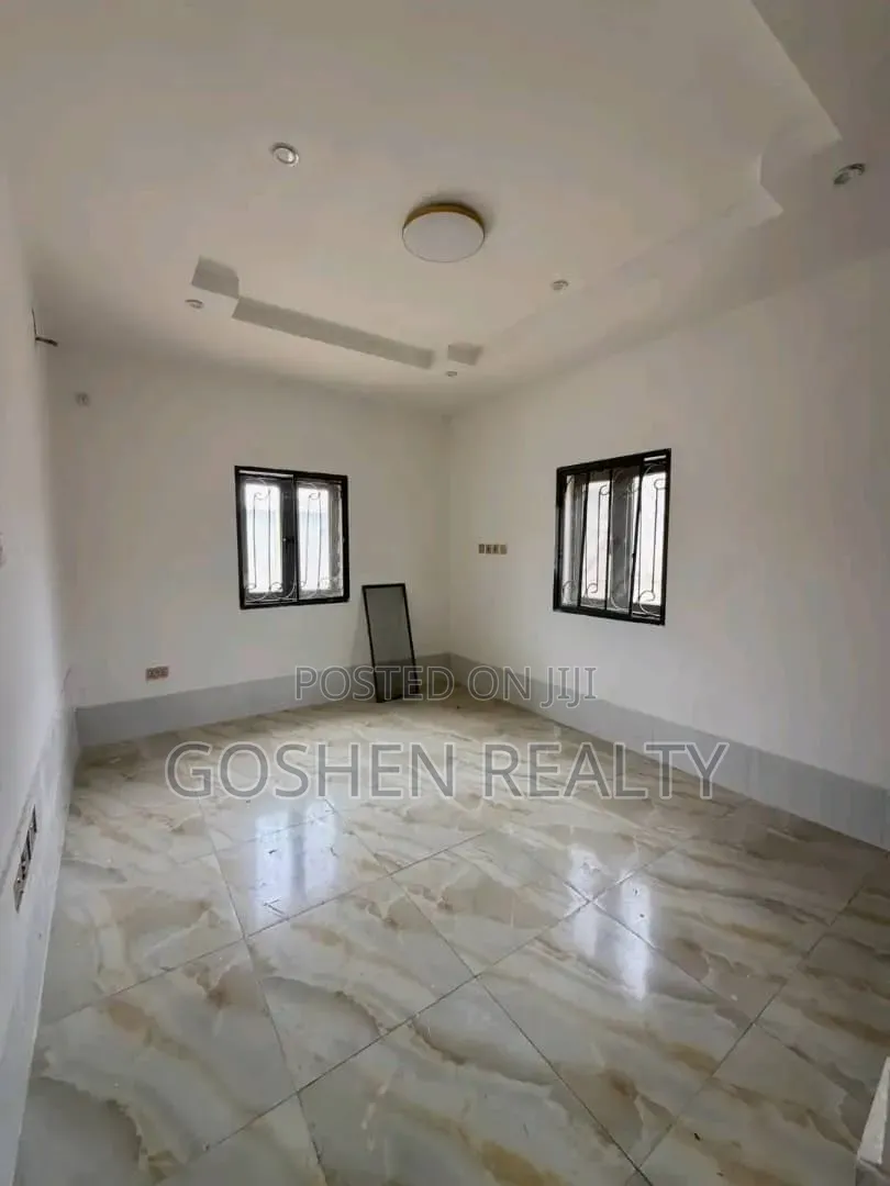 2bdrm Block of Flats in Jahi Main for rent