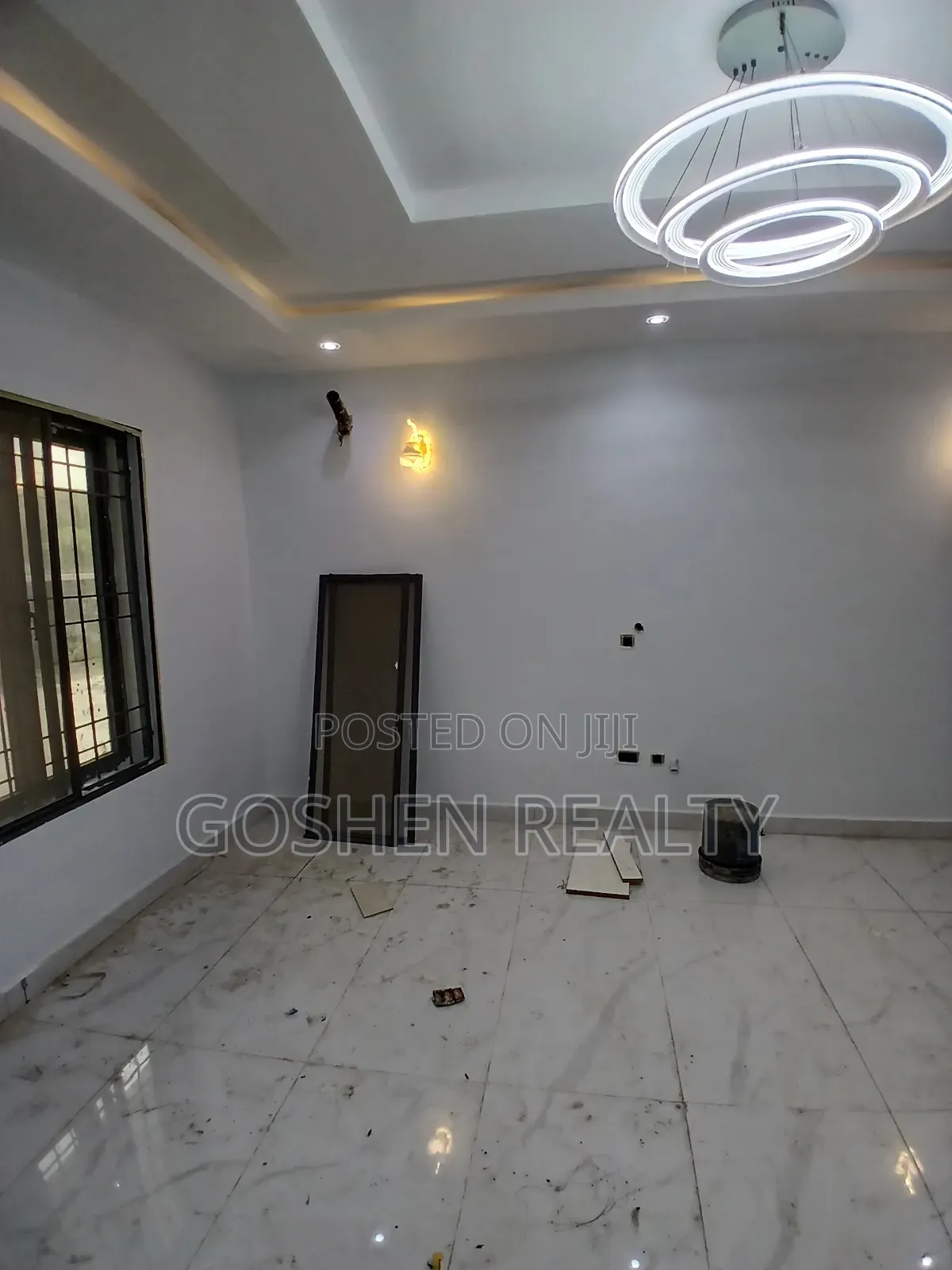 4bdrm Townhouse/Terrace in Jahi for sale