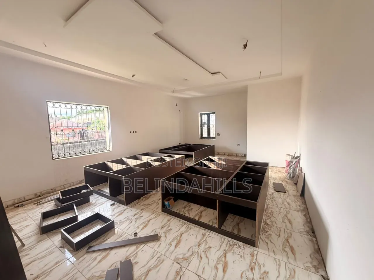 4bdrm Duplex in Apo Resettlement for sale