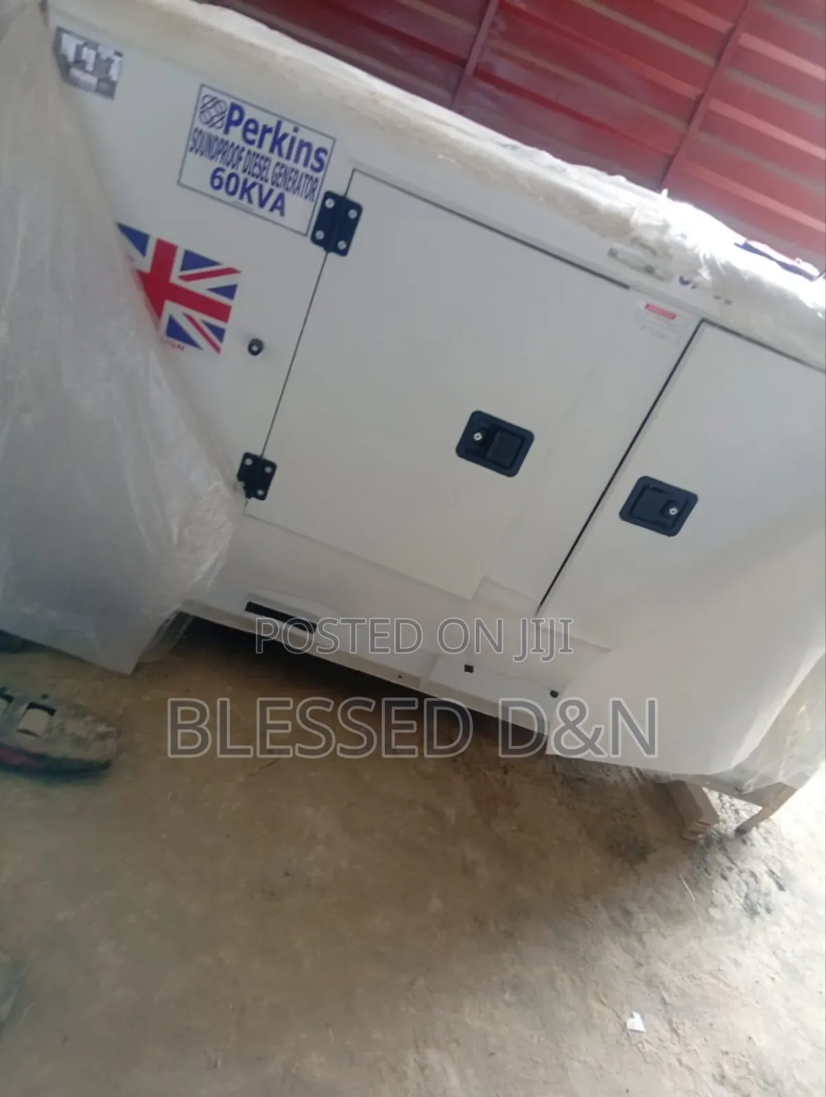 UK Perkins Soundproof Diesel Generator