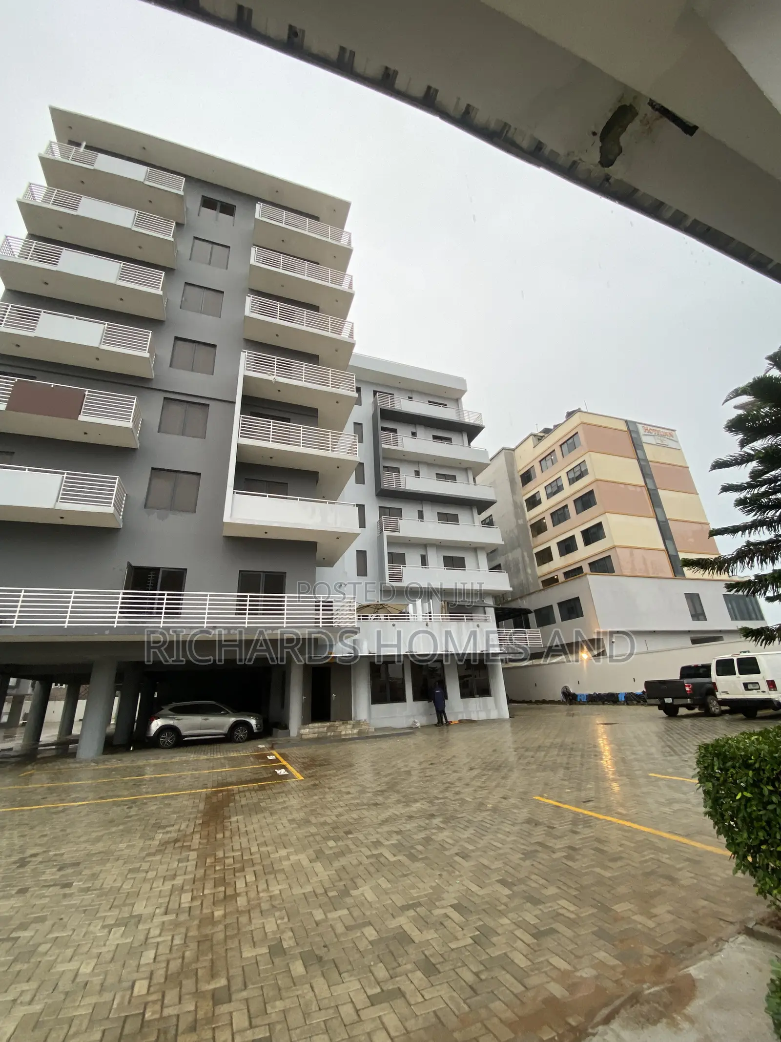1bdrm Apartment in Victoria Island Extension for rent