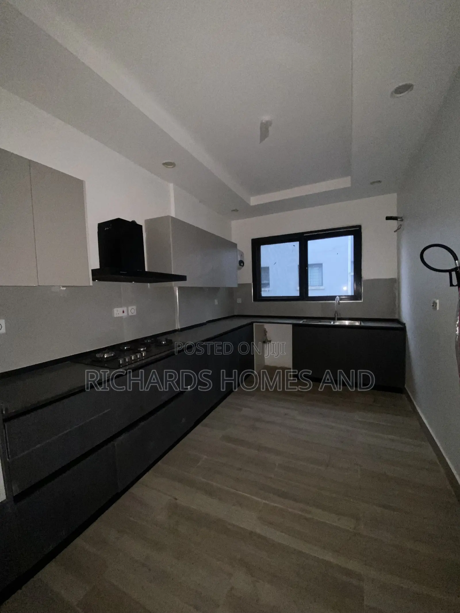1bdrm Apartment in Victoria Island Extension for rent