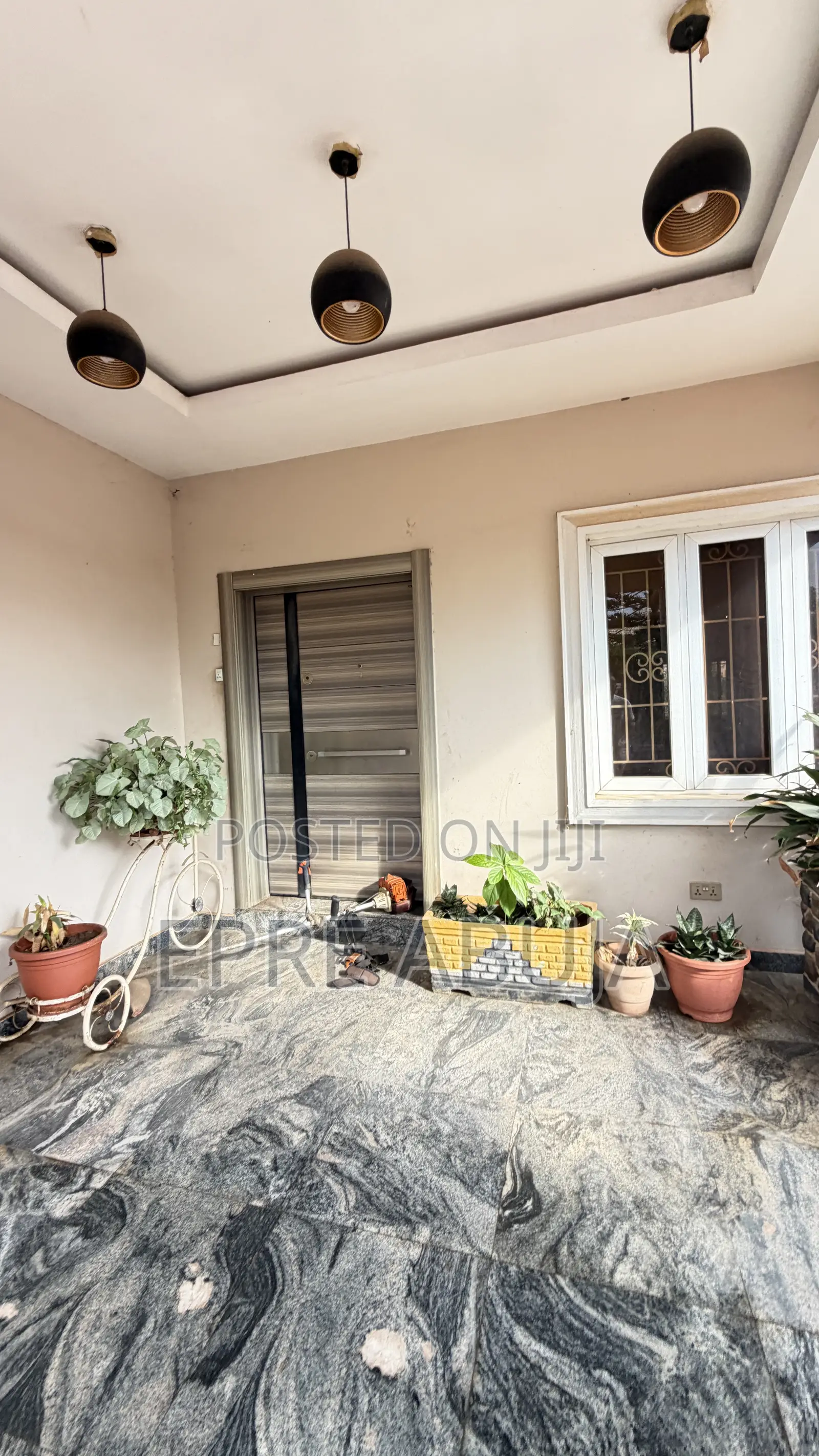 4bdrm Duplex in Apo District for rent