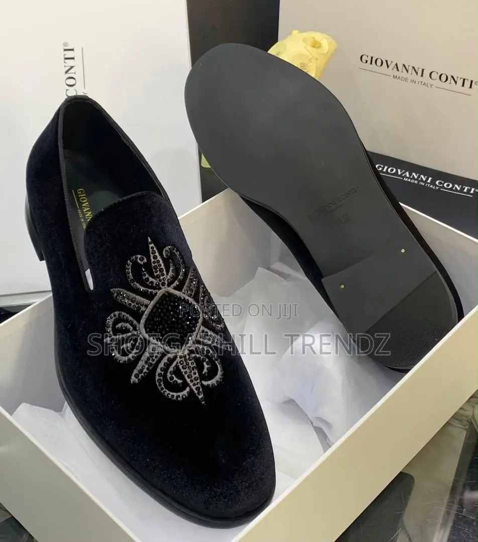 Suede Velvet Embroidered Men's Shoes | Elegant Craftsmanship