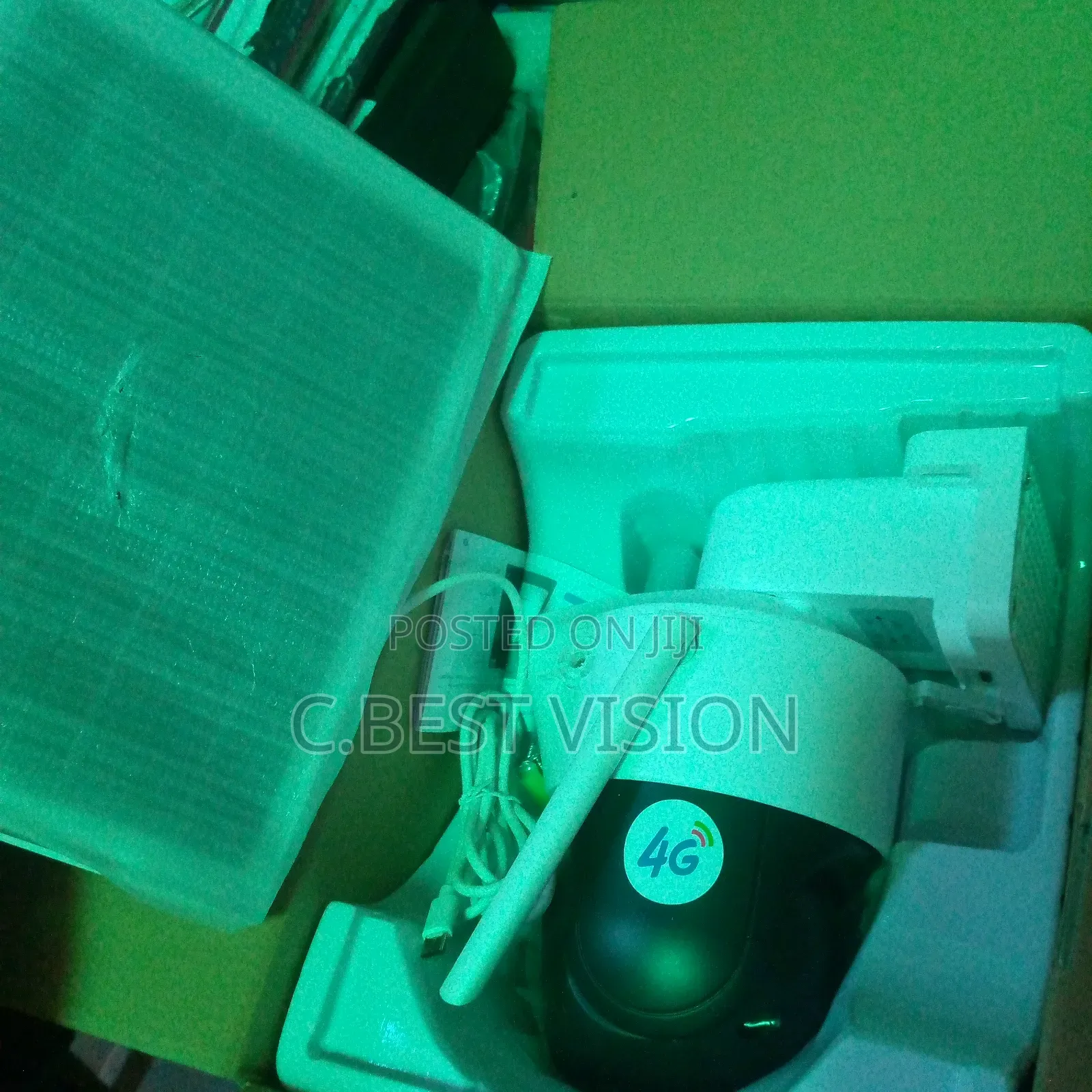 V380 Pro PTZ Dual Lens 4G Camera