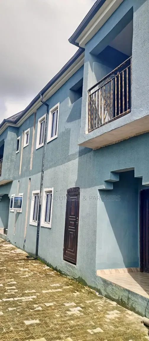 6bdrm Block of Flats in Off Sars Road, for sale