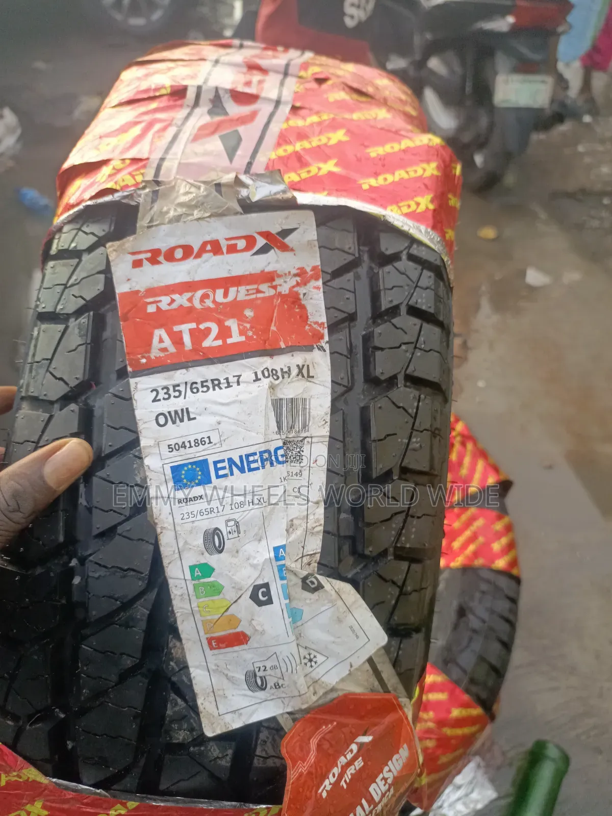 235/65r17 Roadx Strong Lasting for Toyota Highlander 2012