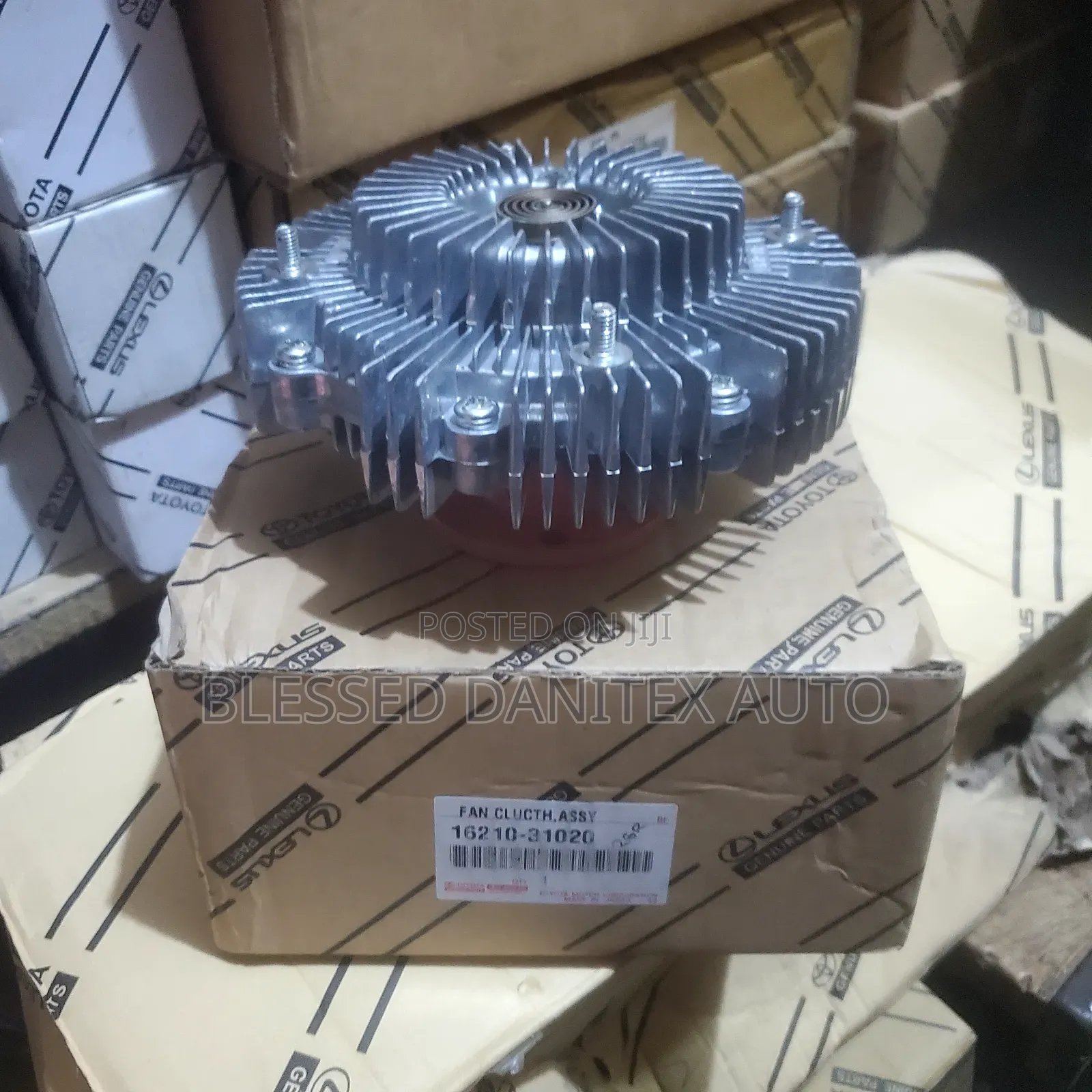 Fan Clutch of Toyota Hilux 2018 to 2023 and 4Runner 2005 to 2018
