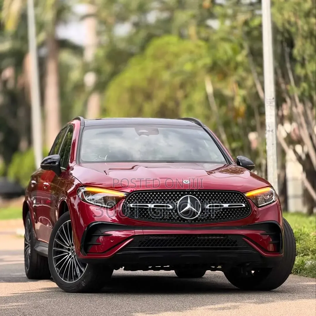 Mercedes-Benz GLC-Class 2025 Red