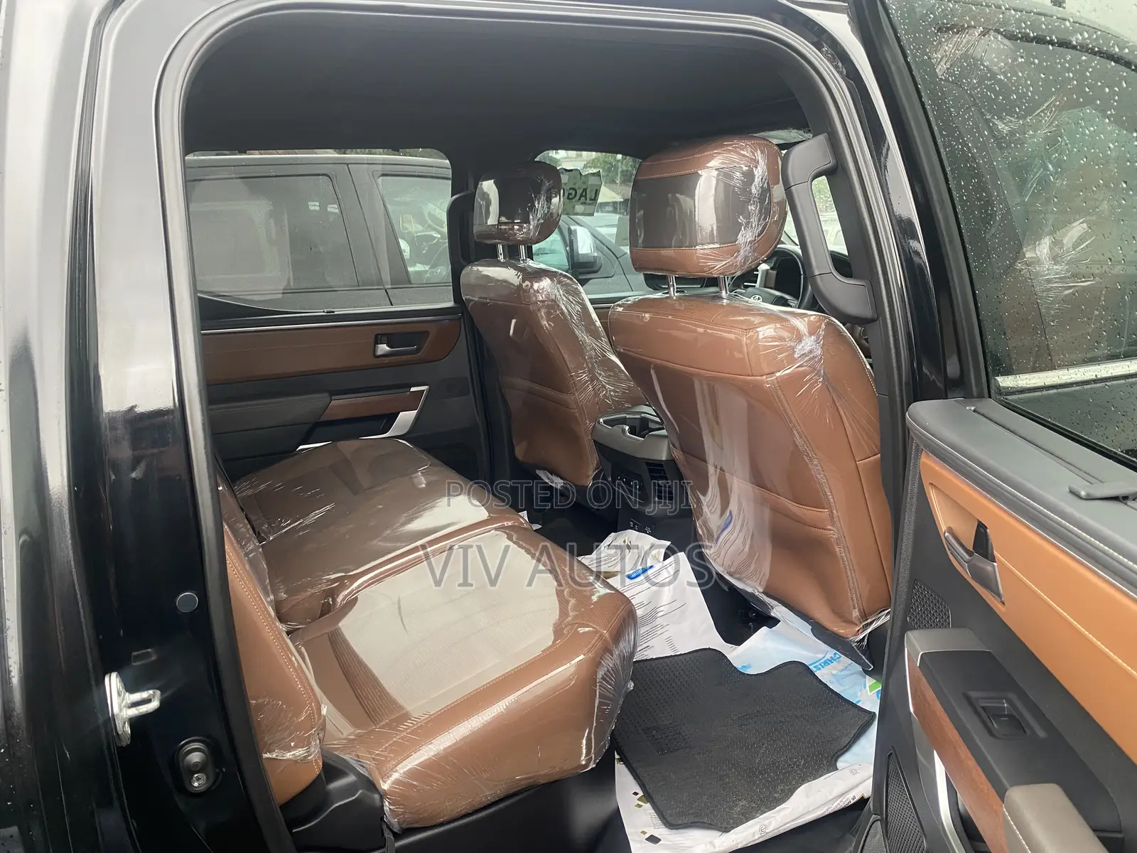 Toyota Tundra 1794 Edition CrewMax 5.5' Bed 2023 Black