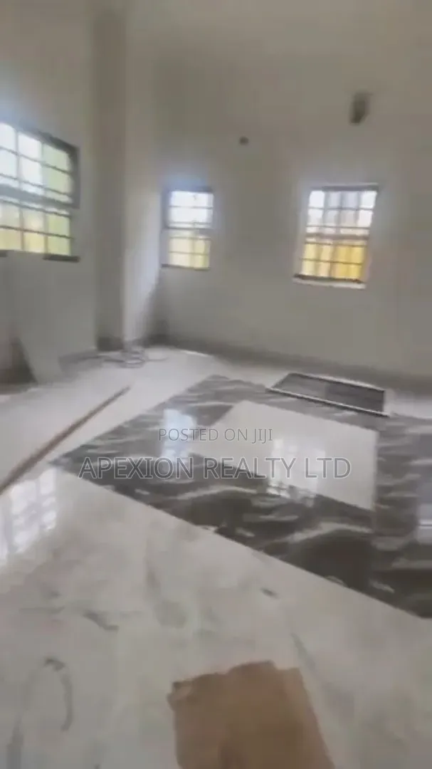 5bdrm Duplex in Mopol 19 Estate, GRA Phase 2 / Port-Harcourt for rent