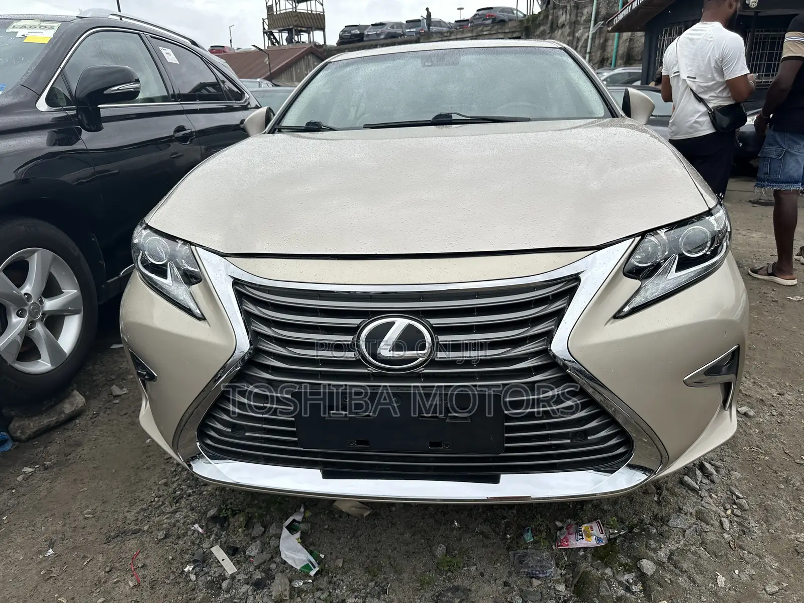 Lexus ES 350 FWD 2015 Gold