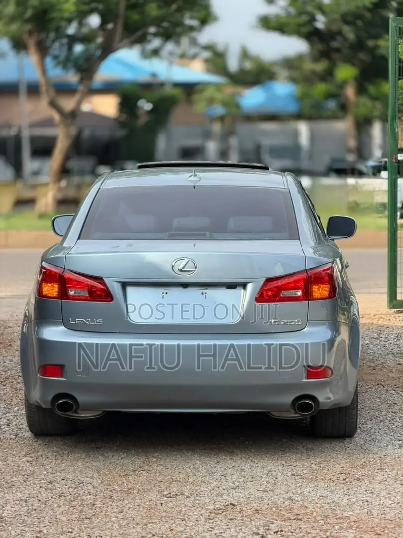 Lexus IS 2008 Green