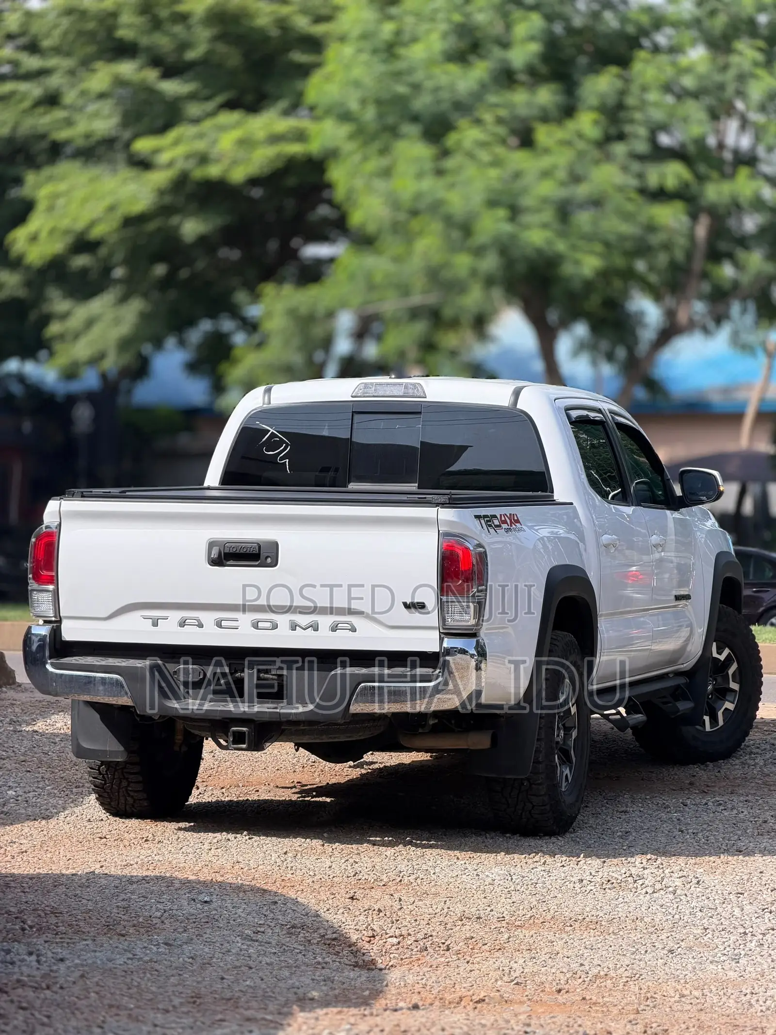 Toyota Tacoma 2018 White