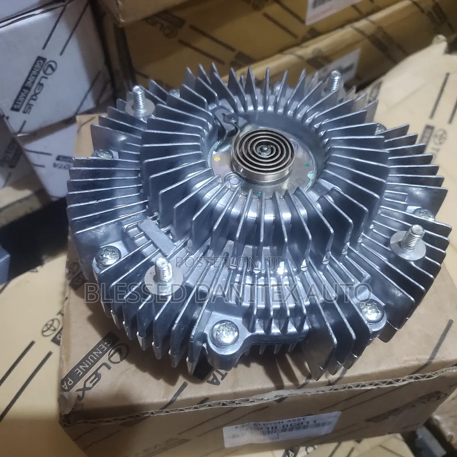 Fan Clutch of Toyota Prado 2005 to 2018 and Hilux 2005 to 2012