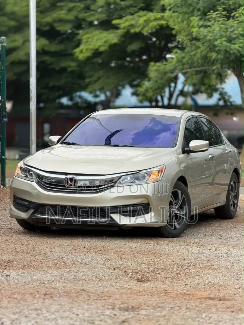 Honda Accord 2016 Gold