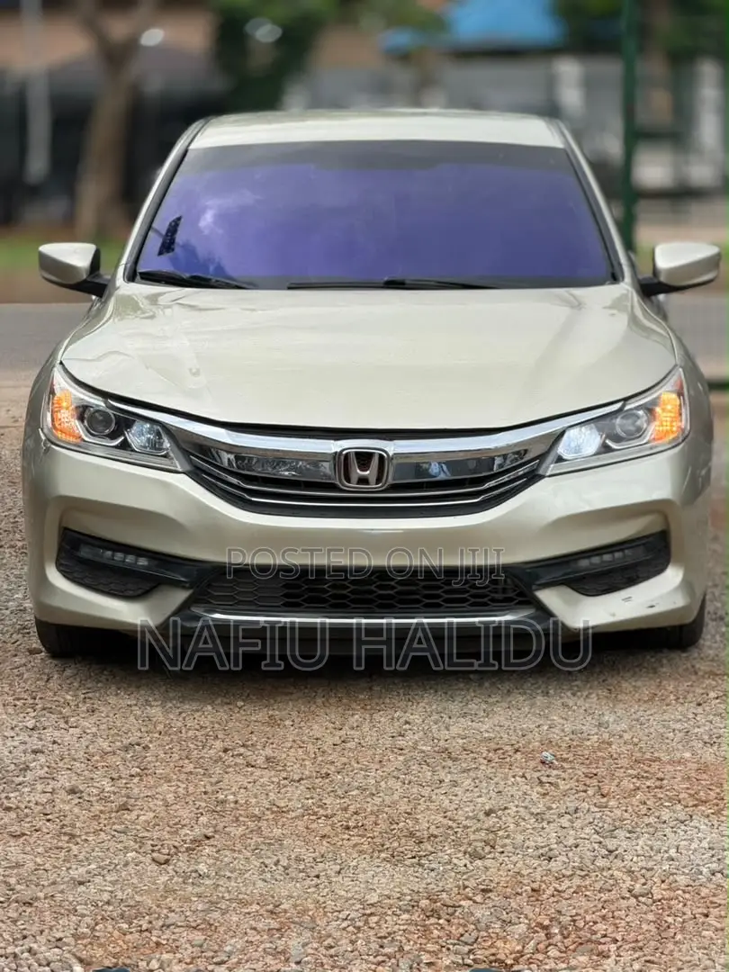 Honda Accord 2016 Gold