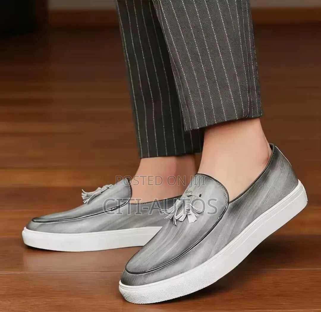 Classy Men's Premium Tassel Loafers Shoe- 4 Leisure Trips Daily Runs