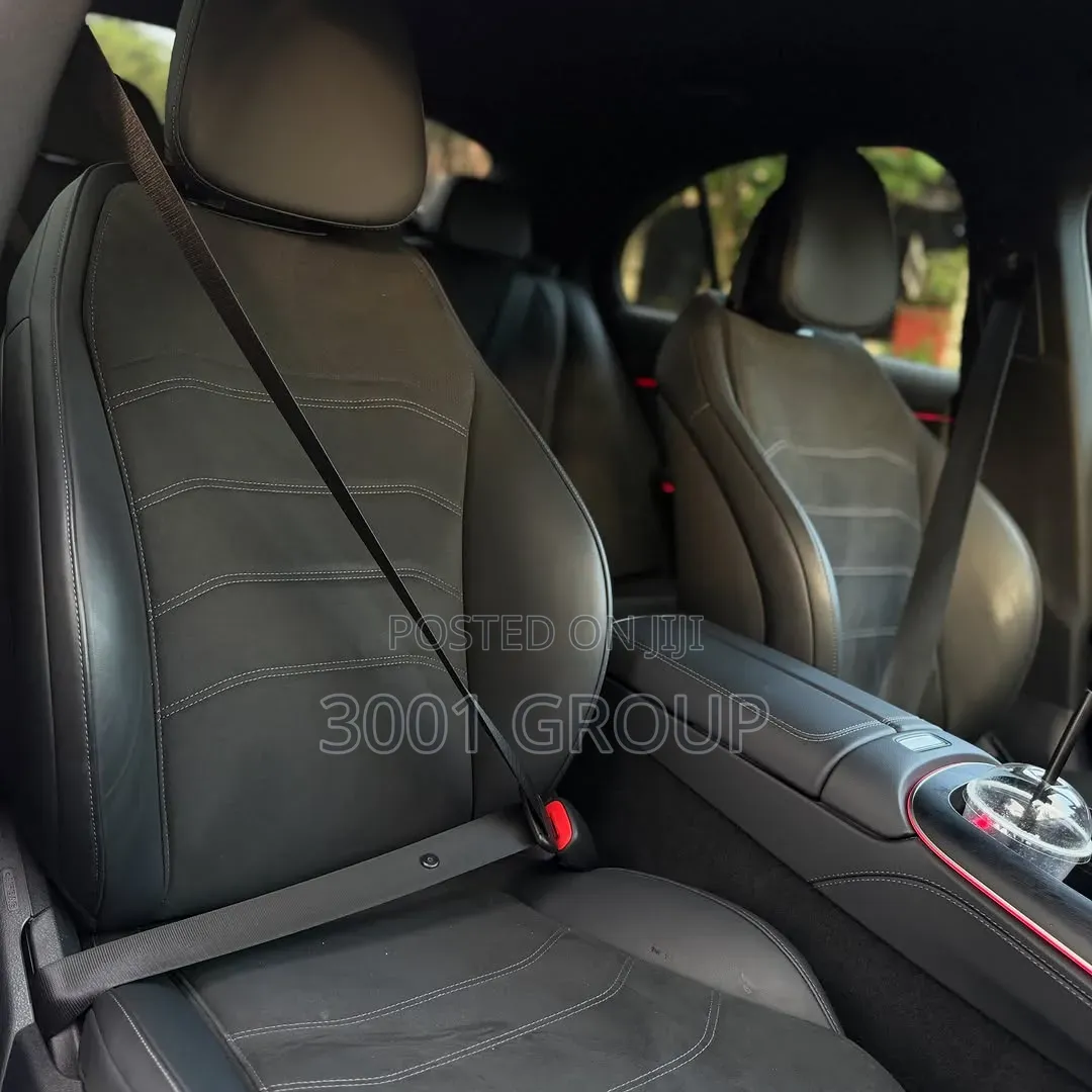 New Mercedes-Benz E200 2025 Black