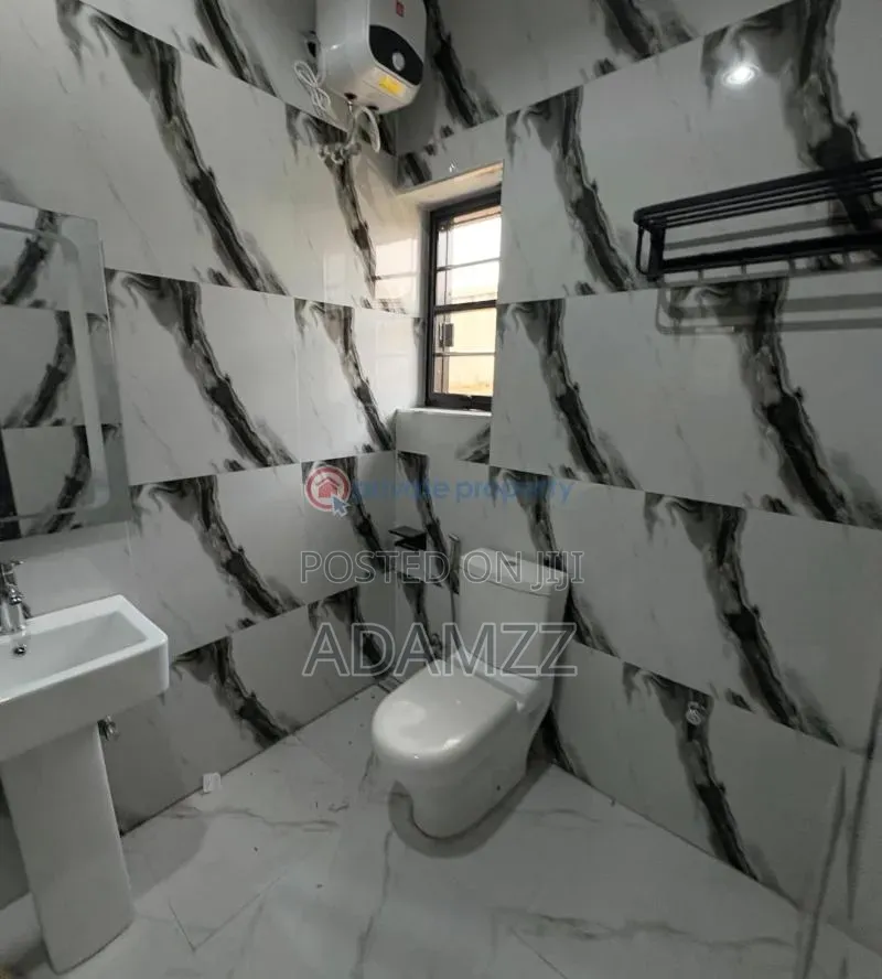 5bdrm Duplex in Helui Estate, Enugu for sale