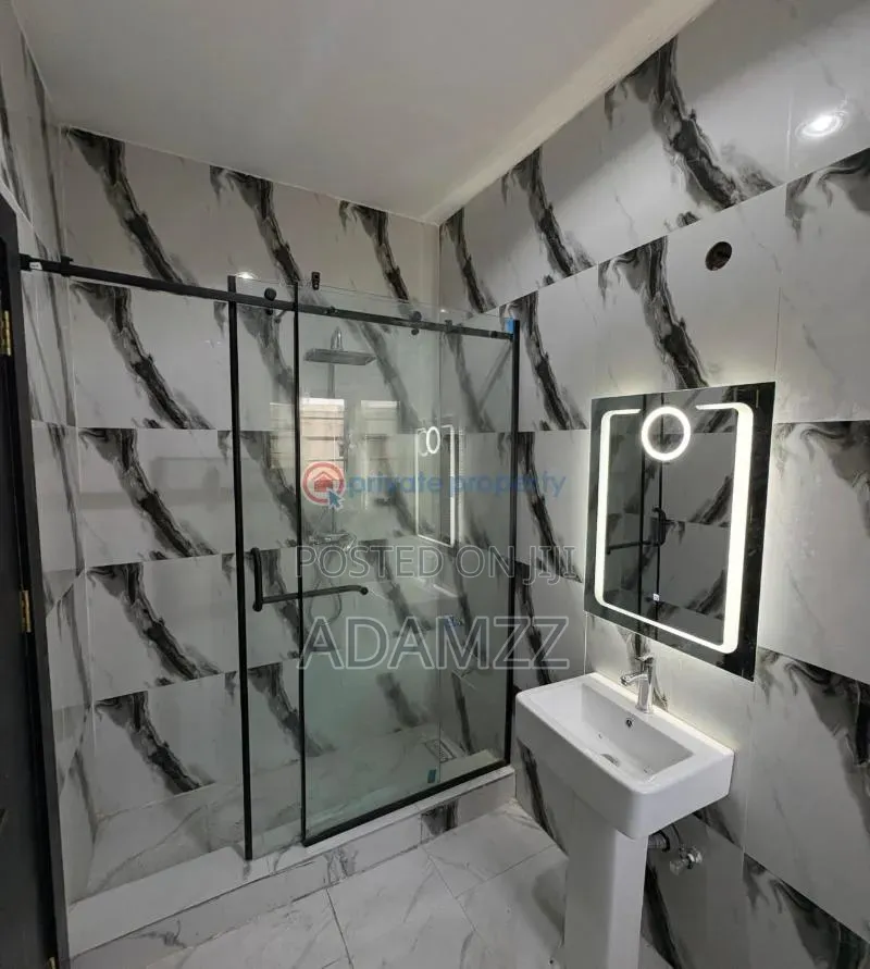 5bdrm Duplex in Helui Estate, Enugu for sale