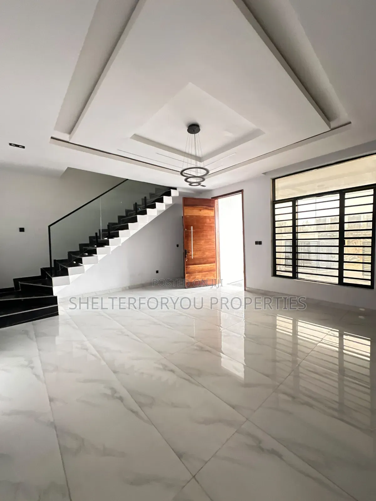 4bdrm Duplex in Ikota for rent