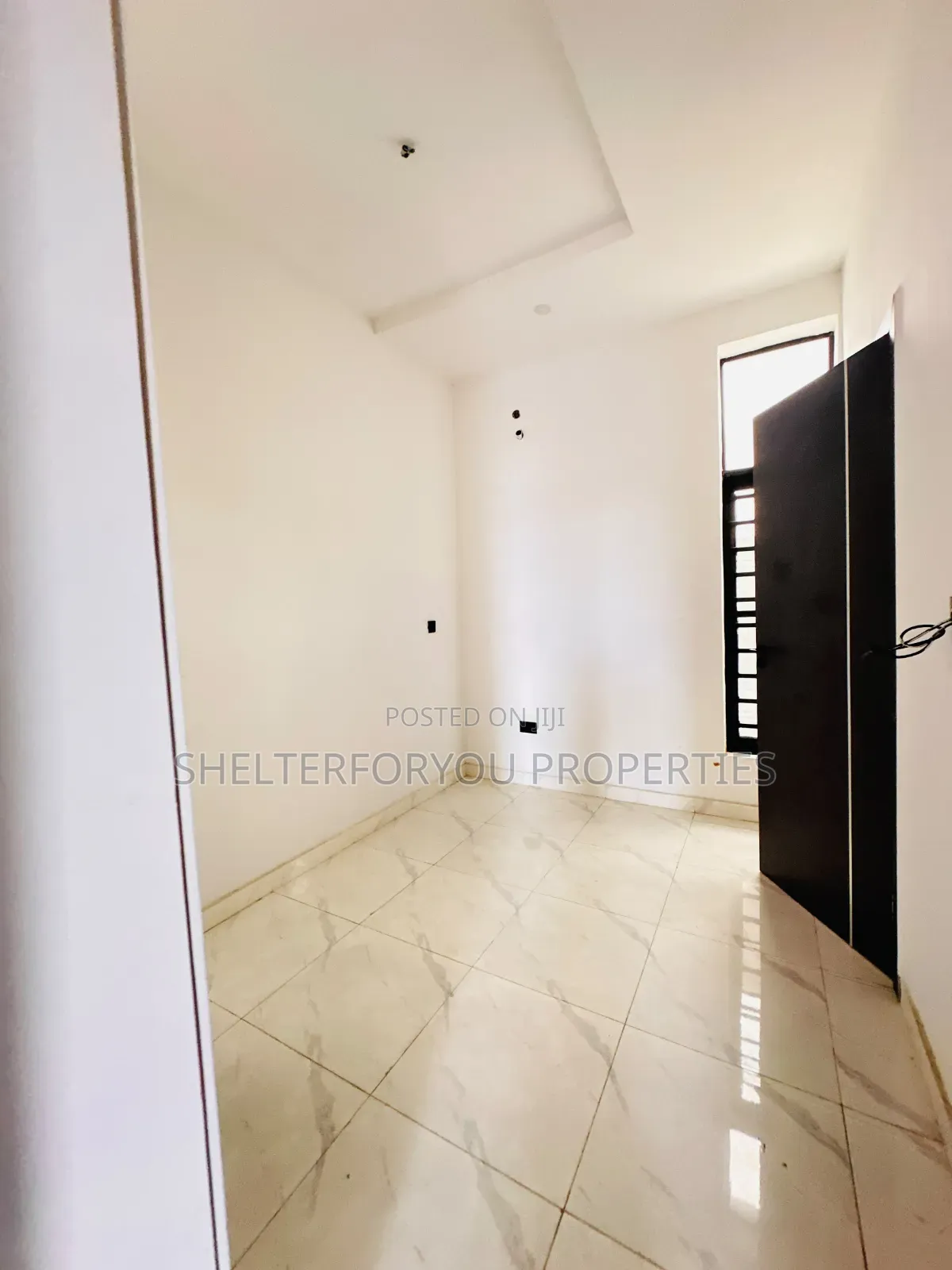 4bdrm Duplex in Ikota for rent