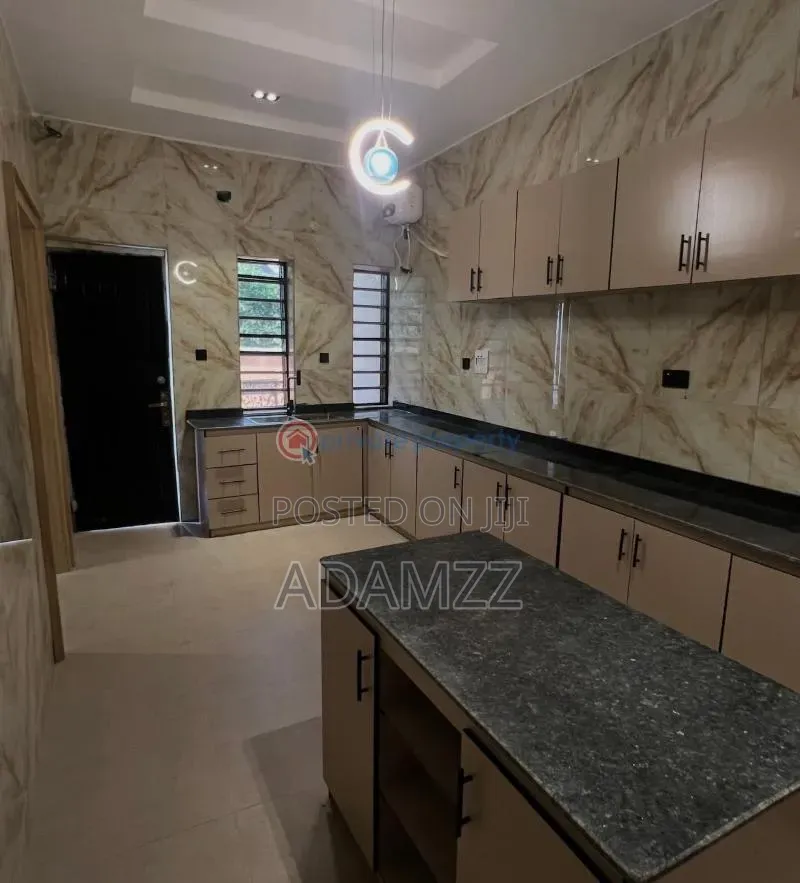 4bdrm Duplex in Damijah, Enugu for rent