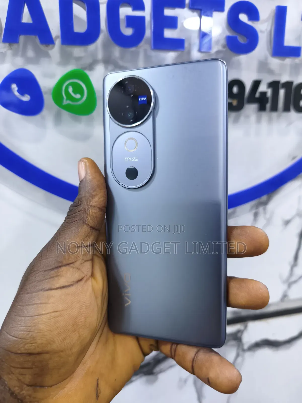 Vivo V40 512 GB Gray