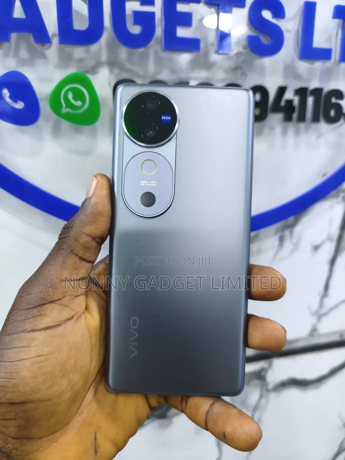 Vivo V40 512 GB Gray