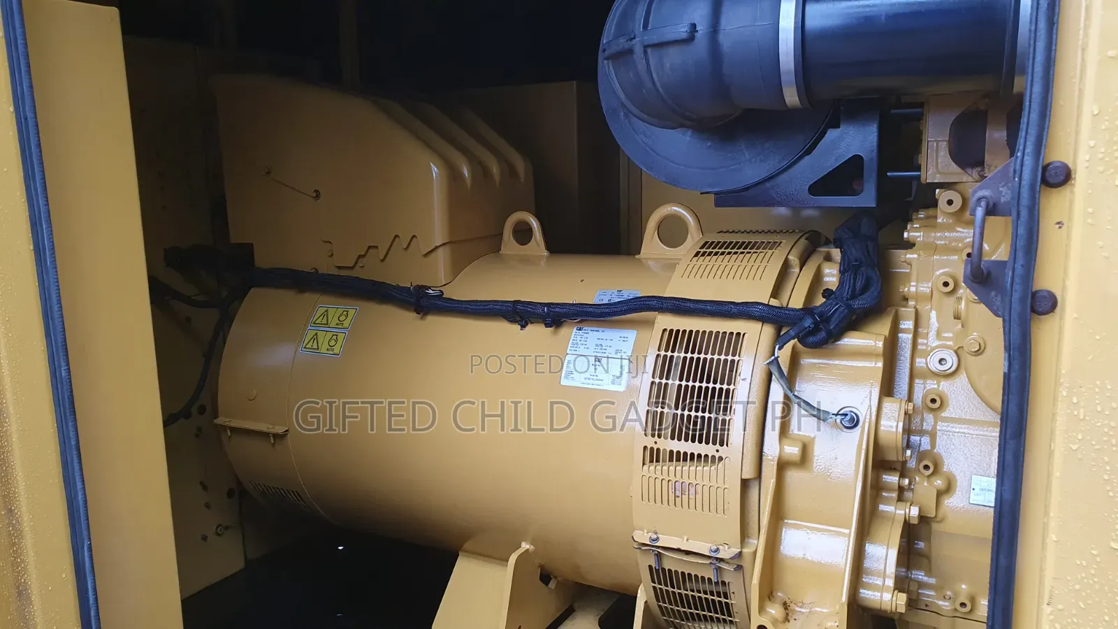 Cat C15 Diesel Generator C-15 Caterpillar 500KVA 400KW Soundproof