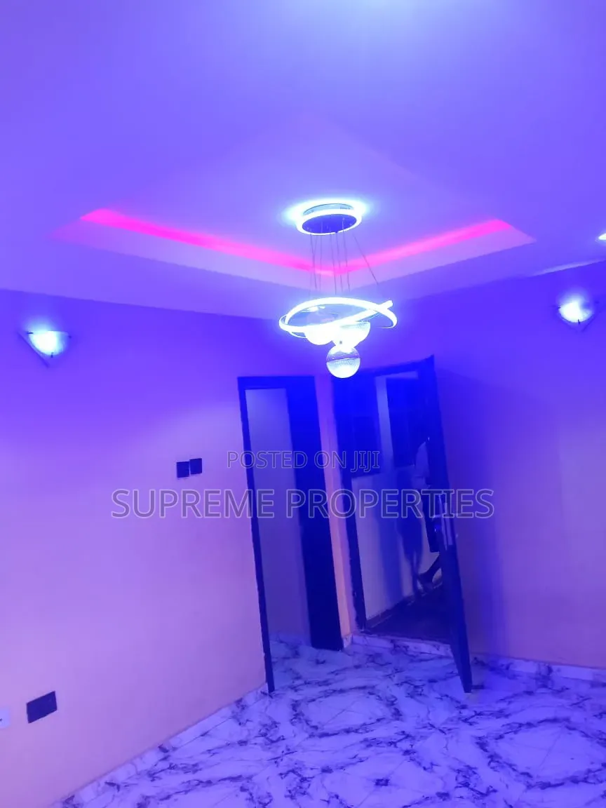 2bdrm Block of Flats in Akobo Oju Irin, Ibadan for rent