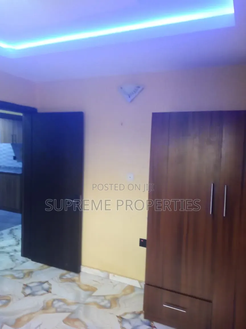 2bdrm Block of Flats in Akobo Oju Irin, Ibadan for rent