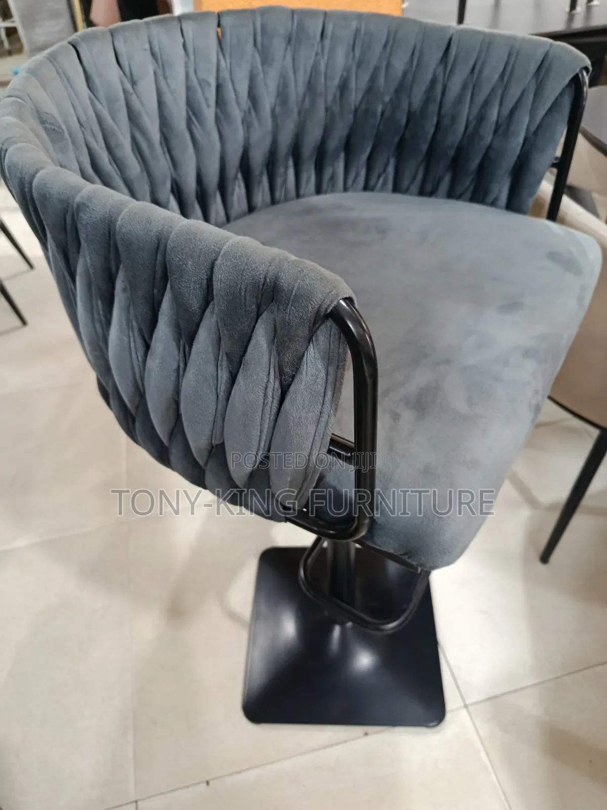 Modern Luxury Adjustable Bar Stool With Black Metal Leg.