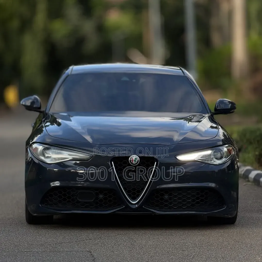 Alfa Romeo Giulia 2017 Black