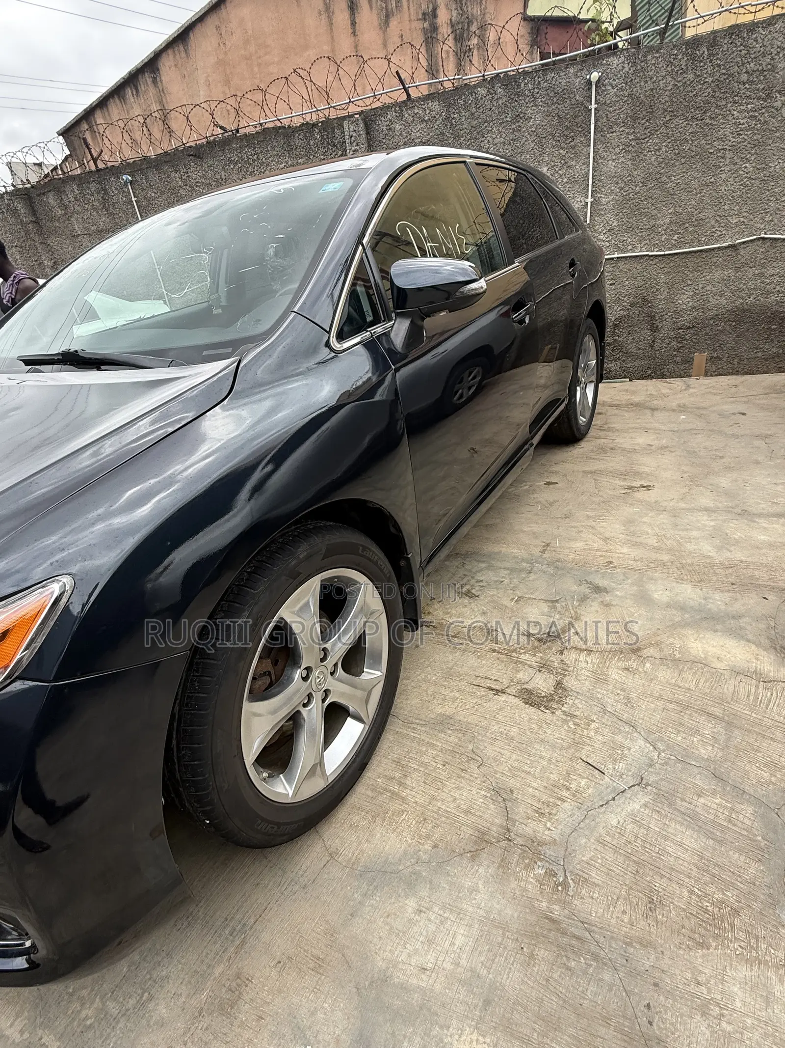 Toyota Venza XLE 2015 Matt Black
