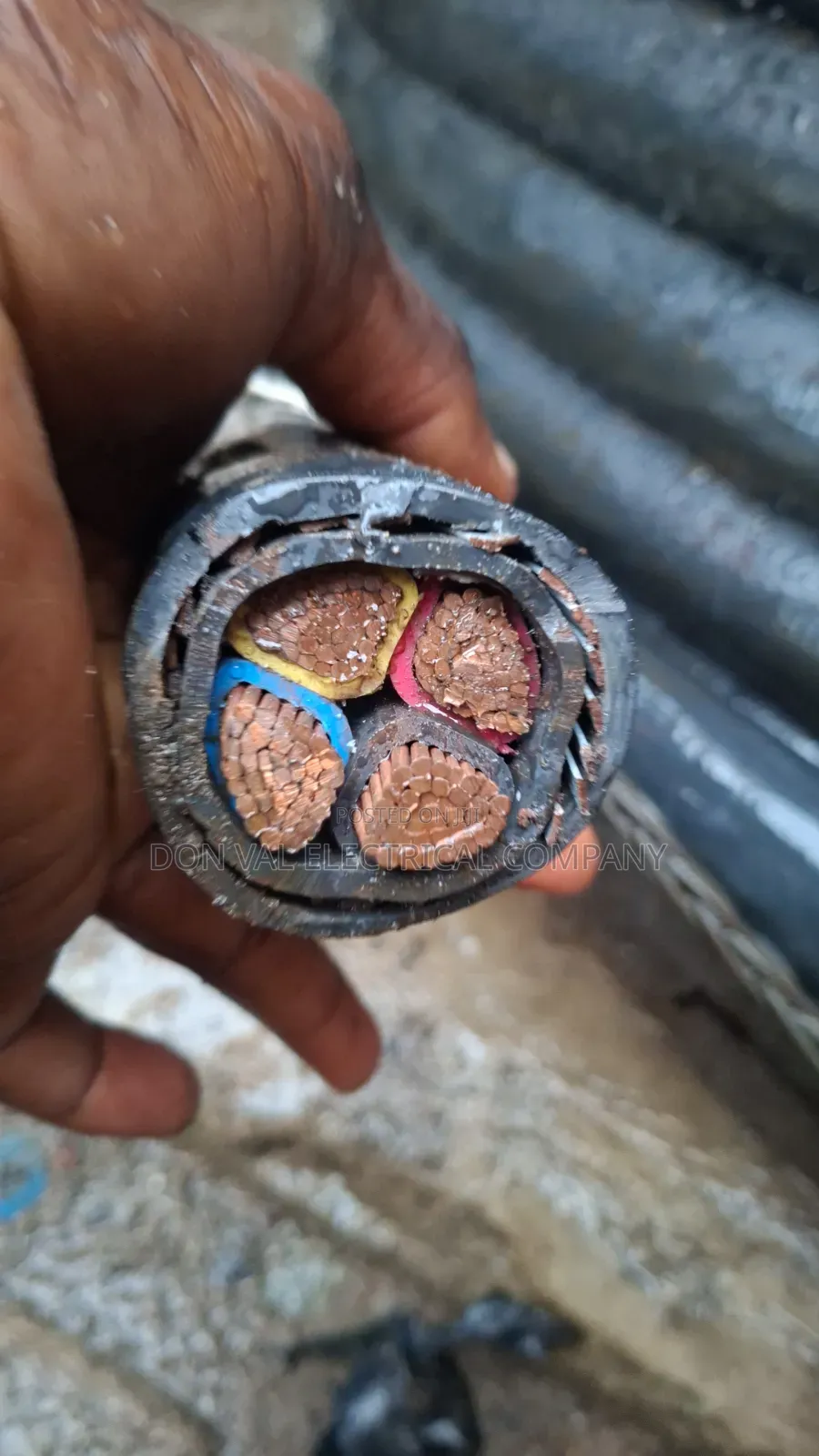 150mmx4core Copper Armored Cable