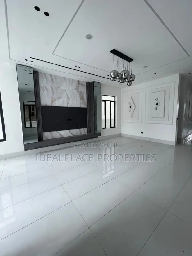 5bdrm Duplex in VGC / Ajah for sale