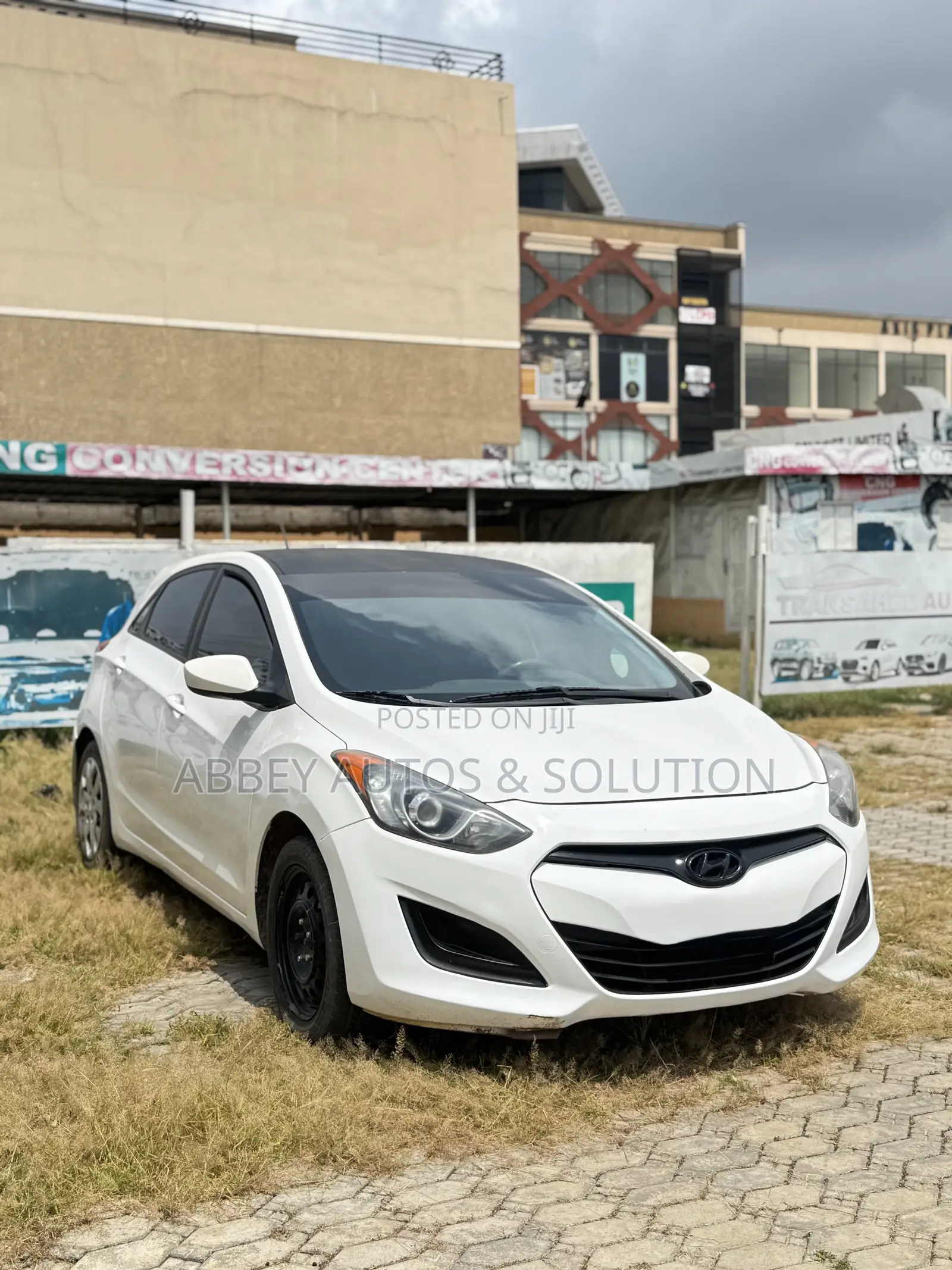 Hyundai Elantra GT 2013 White