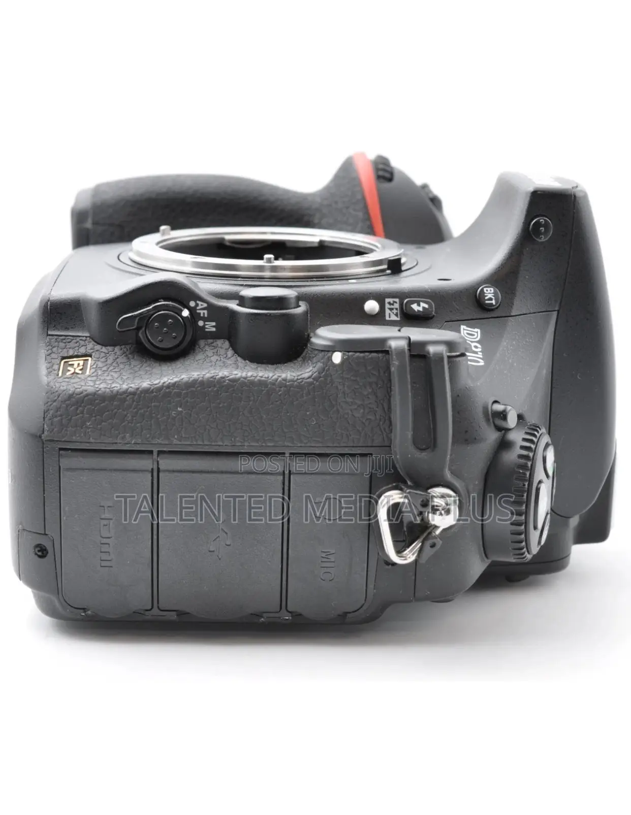 Nikon D810 Digital SLR Camera Body Only Like New
