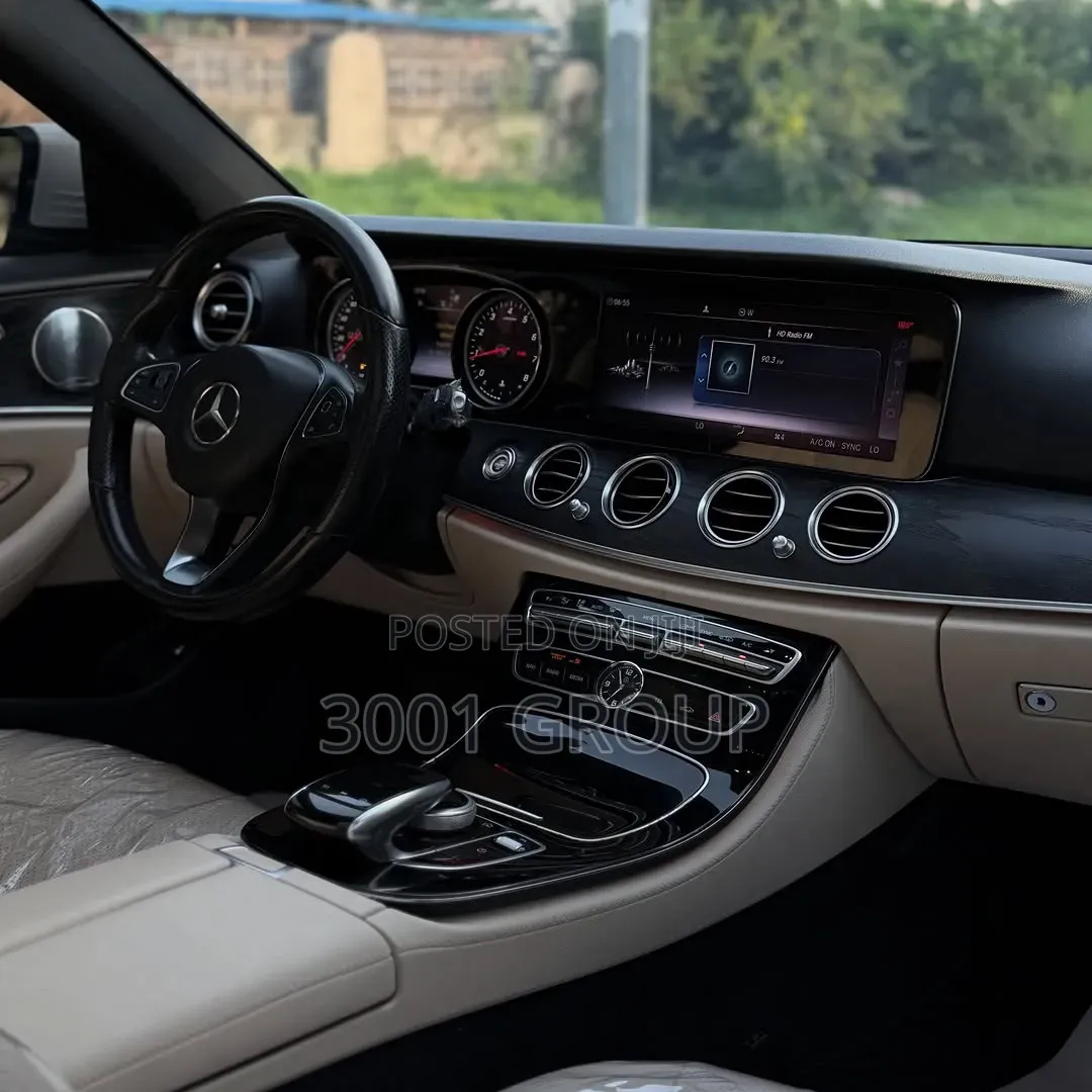 Mercedes-Benz E300 2018 White