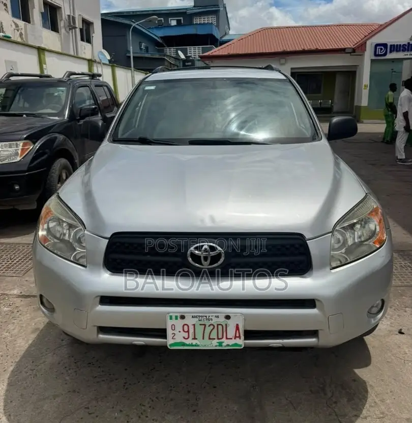 Toyota RAV4 2.4 2008 Silver