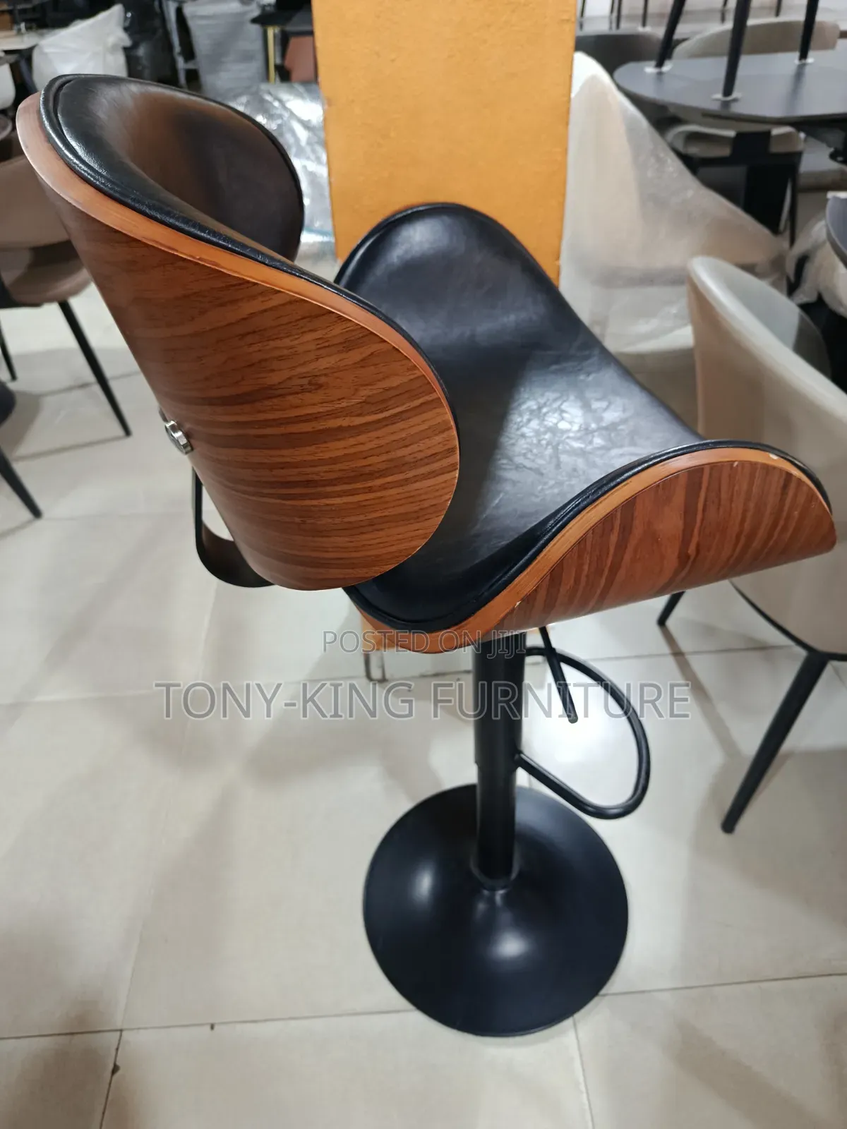 Luxury Adjustable Bar Stools Swivel Faux Kitchen Chairs With Metal Leg