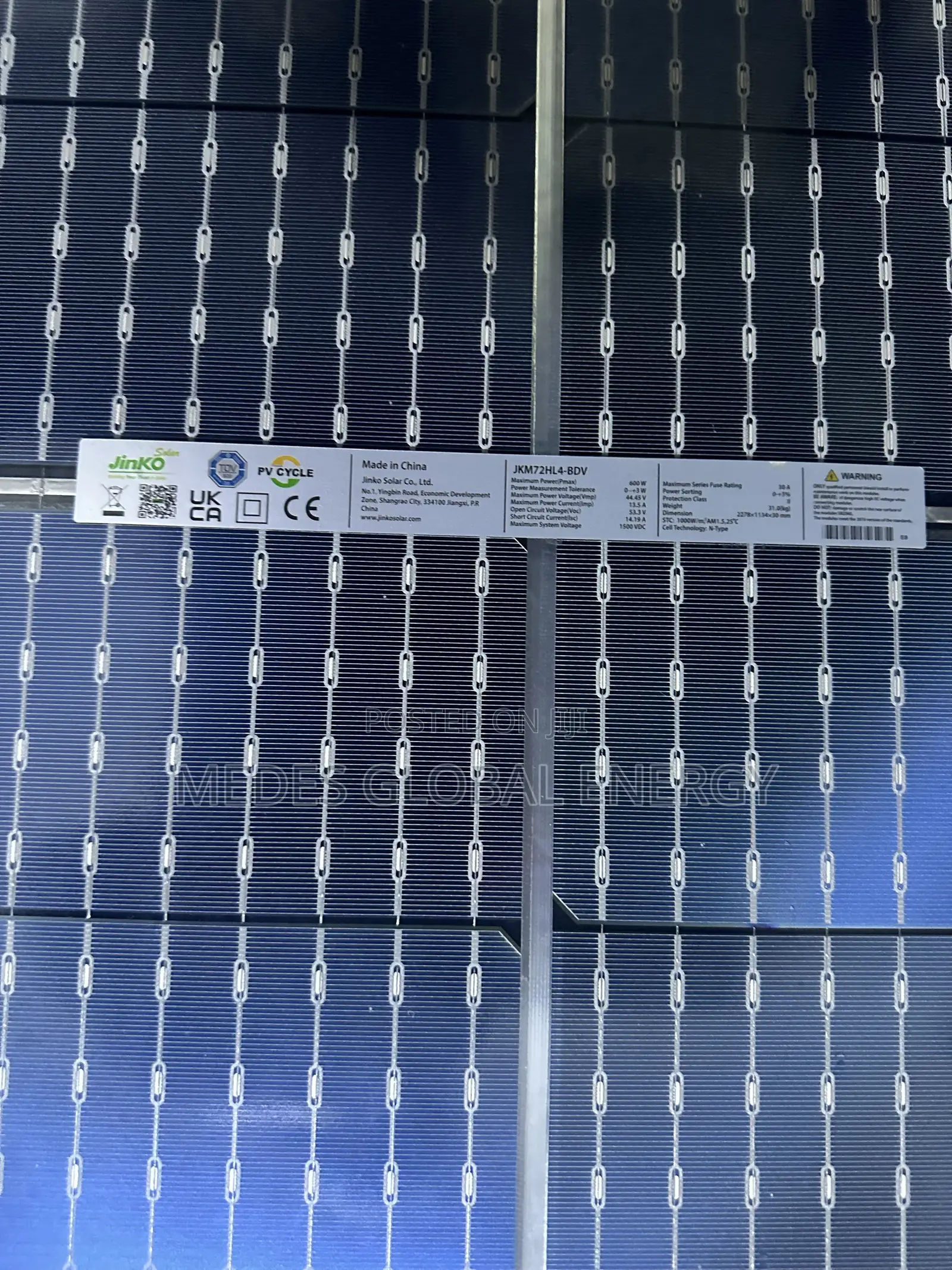 600watts Jinko Brand New Solar Panels